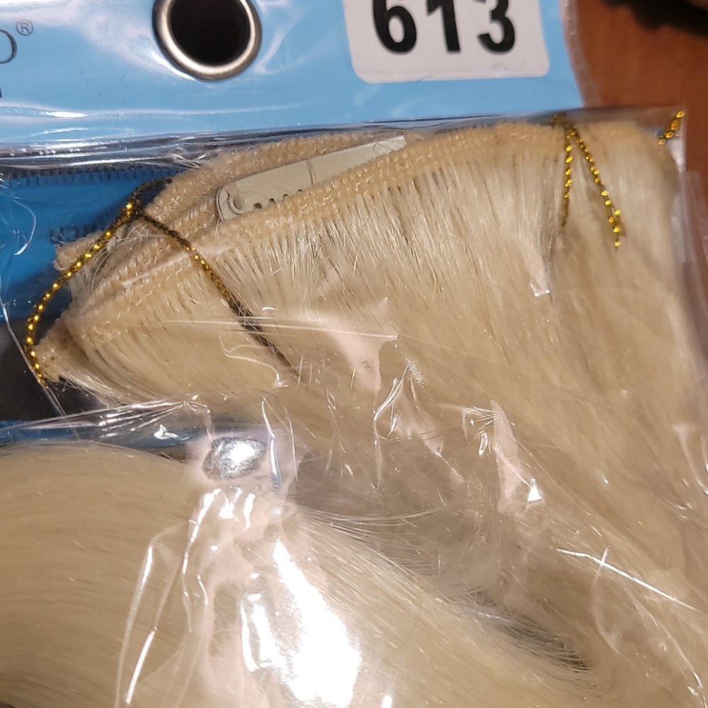 Hair Synthetic - Picture 7 of 7